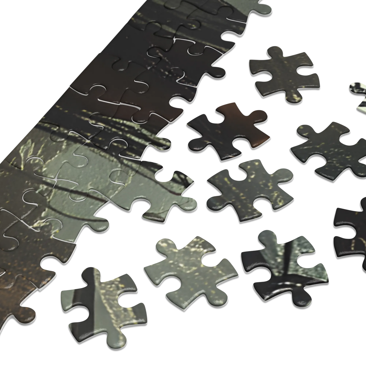 Birth of Medusa Jigsaw puzzle with tin
